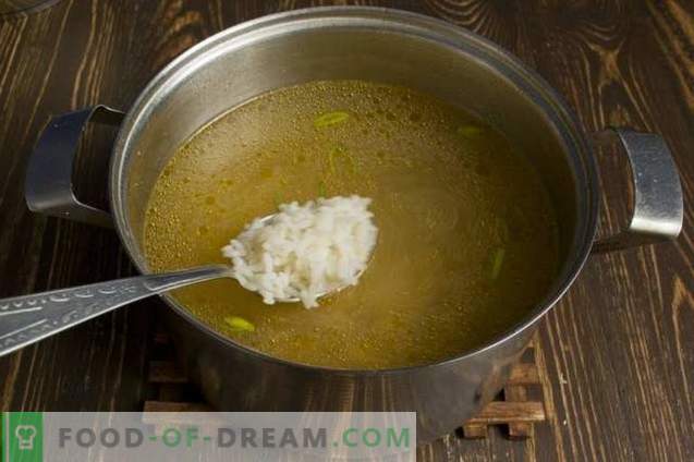 Vegetarian chickpea supp köögiviljadega