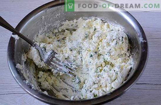 Eelroog juustust ja pitalast küüslaugu ja rohelusega - küsige lihtsalt lauale! Foto-retsept samm-sammult toiduvalmistamine vürtsikas pita ja kodujuust