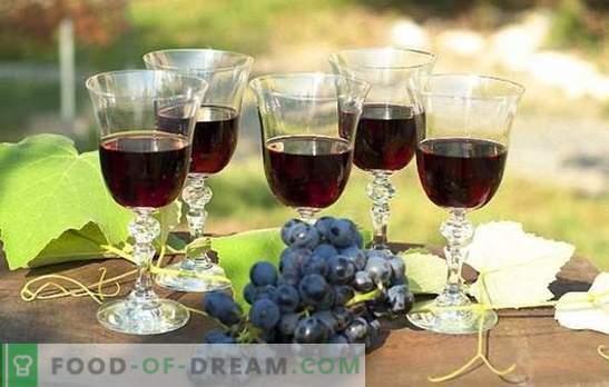 Must viinamarjavein: tooraine valmistamine ja valmistamismeetod. Retseptid omatehtud must viinamarjaveinile