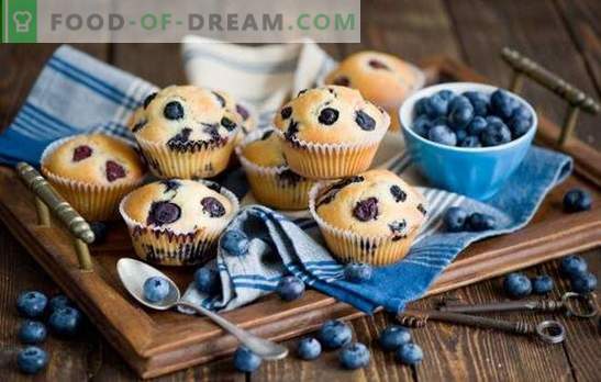 Blueberry muffinid: kaerahelbed, piim, kookospähkli ja jäätumisega. Parimad retseptid mustikateideks - üllatavad oma lähedasi