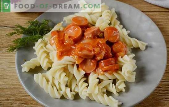Vorstikastmega tomatipastaga: maitsev „nuus”. Samm-sammult fotoretsept tomantho kastmega tavalistest vorstidest